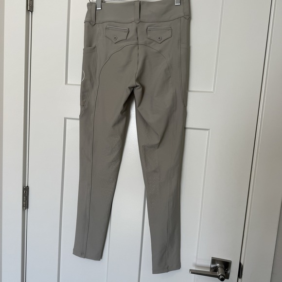 NEW Free Ride Equestrian Lux Breech Knee Patch Sand Lux Womens Size Medium Horse - Picture 7 of 12